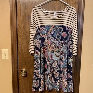 Tee For The Soul Dress, Cream w/Black Stripes & Navy Paisley Design, Small